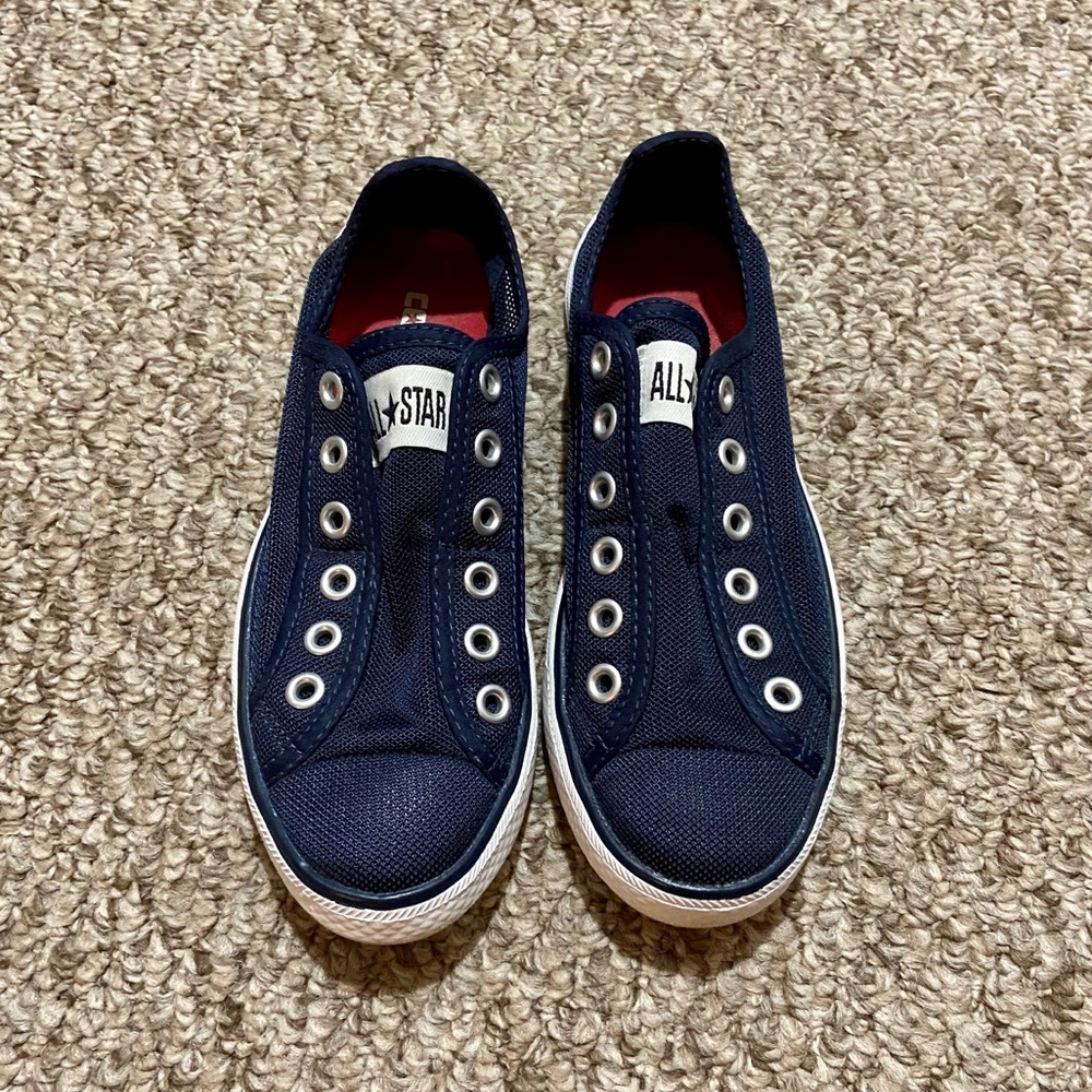Converse Navy Laceless Sneakers